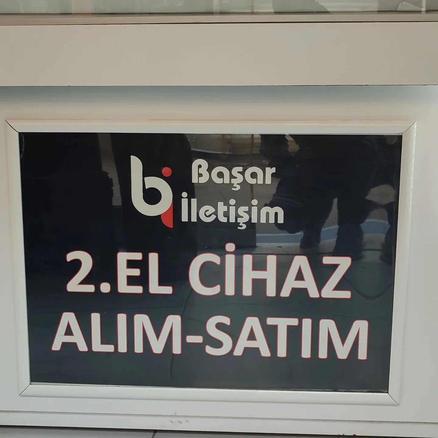 Başar İletişim Vitrin Tabelası, Uşak